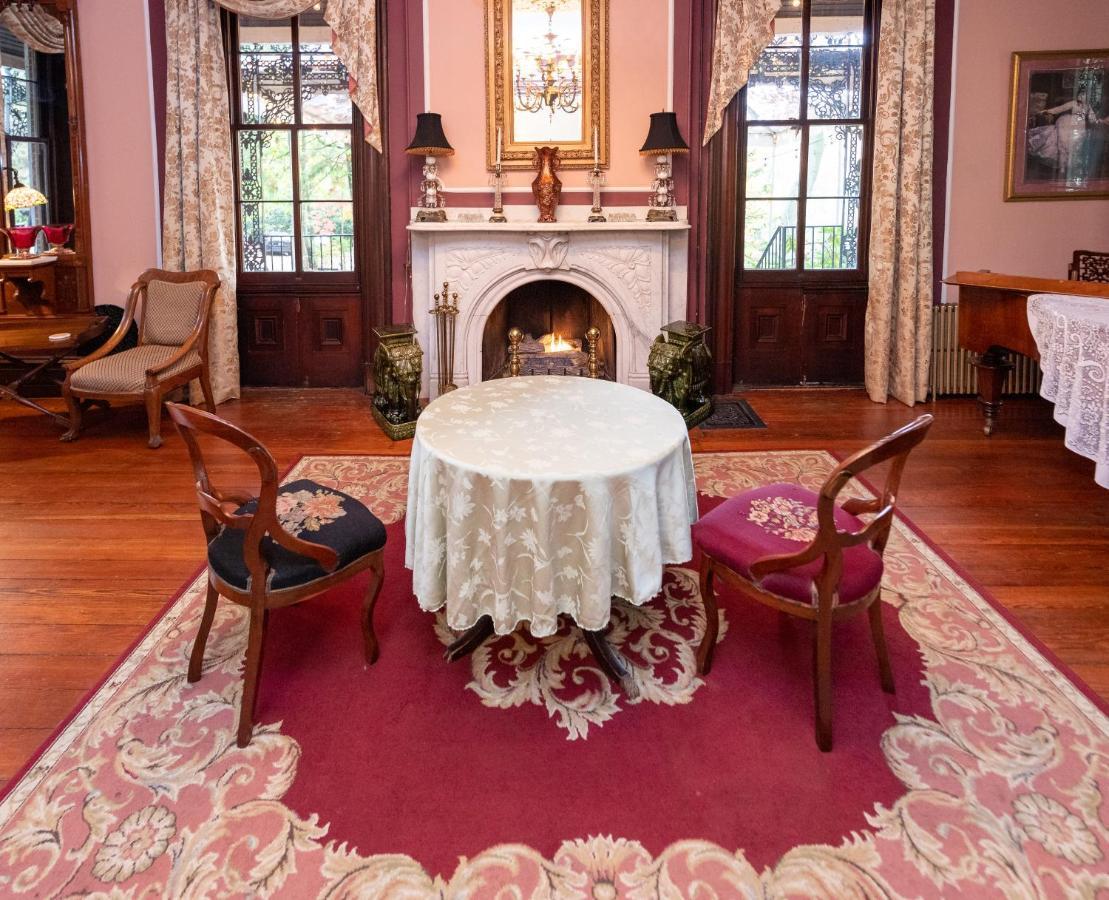 Faunbrook Bed & Breakfast (Adults Only) West Chester Eksteriør billede