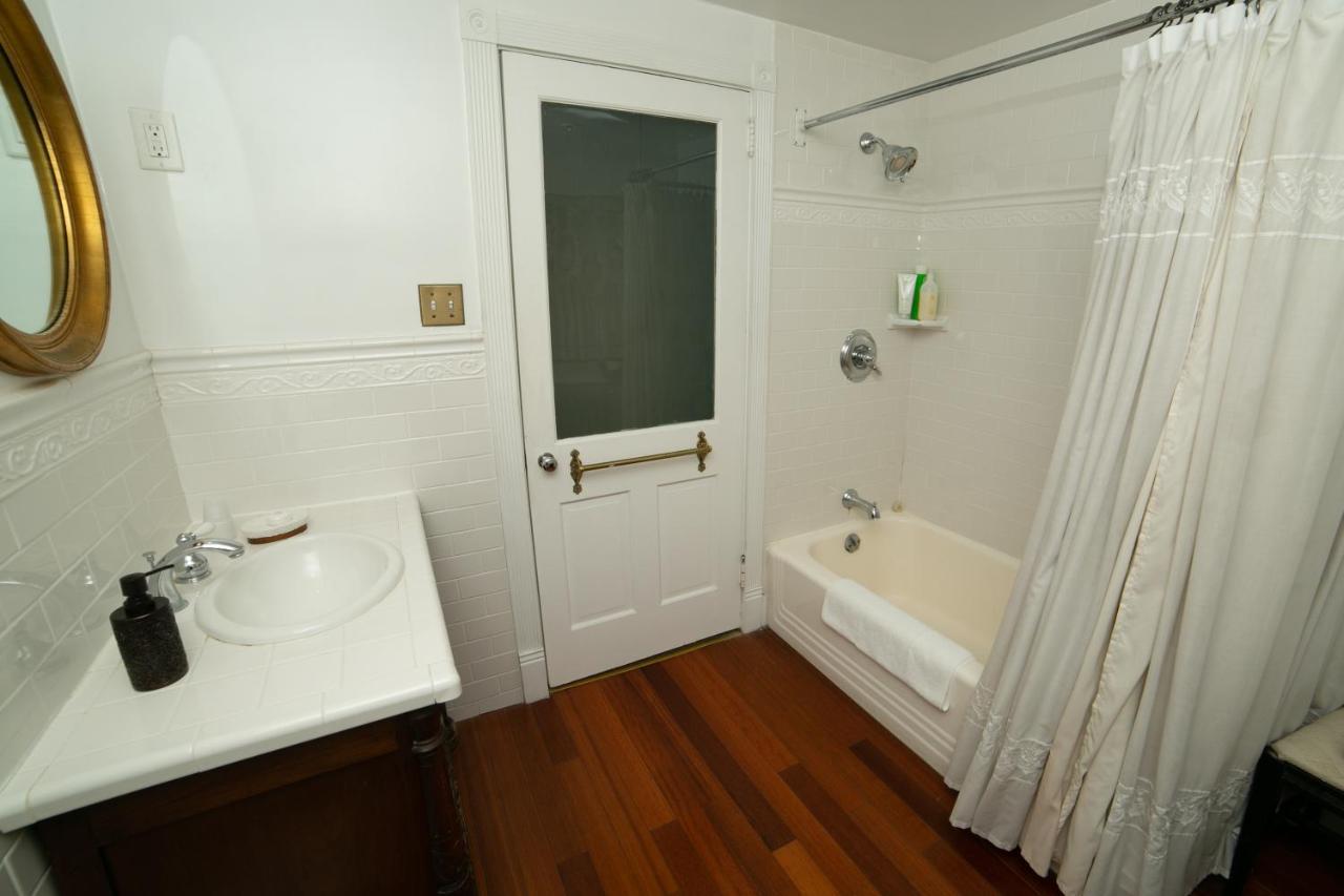 Faunbrook Bed & Breakfast (Adults Only) West Chester Værelse billede