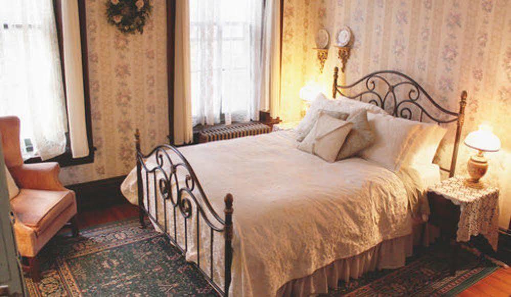 Faunbrook Bed & Breakfast (Adults Only) West Chester Eksteriør billede